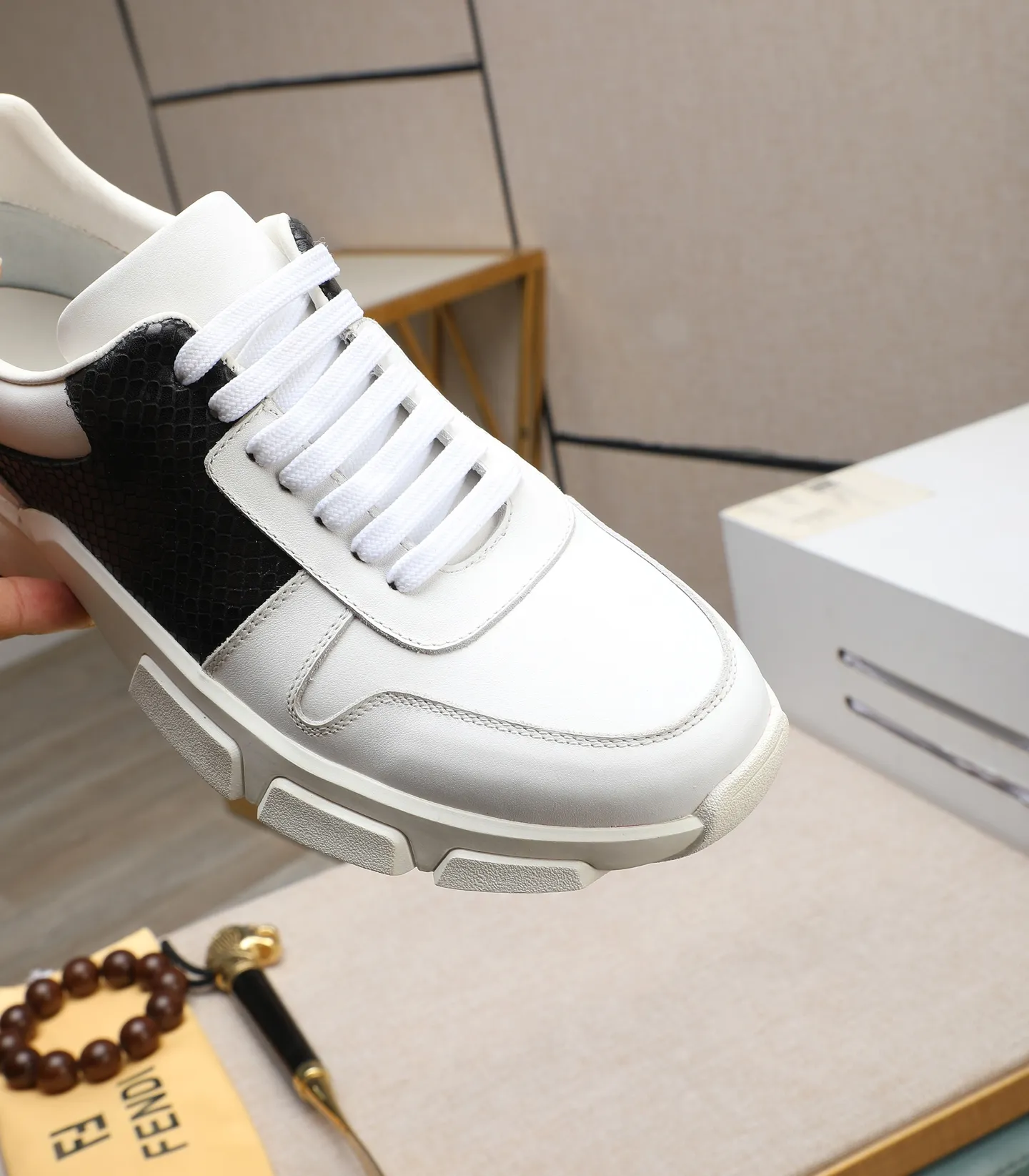 Factory price 480 🕷🕷[FENDI] Fendi fashionable casual men's shoes 🇨🇳Original official website 1:1 model opening, new models are available first 💯Not high-profile but avant-garde, simple, low-key and fashionable, super versatile style 🌿Original cowhide production ➕Pigskin lining🎋The version is comfortable on the feet, so rigorous for any small place, first-class workmanship🍍38-44 Large quantities in stock